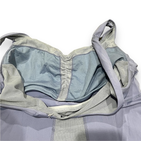 Lululemon tank top size 6 - Picture 5 of 6